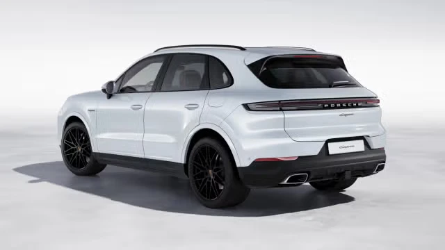 2026 Porsche 9Y0/9Y3 Cayenne - Image 18 of 31