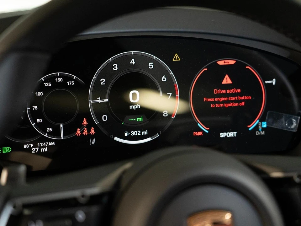2026 Porsche 9Y0/9Y3 Cayenne - Image 19 of 30