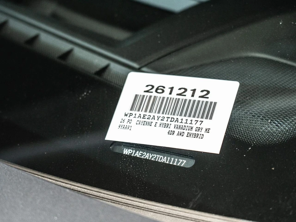 2026 Porsche 9Y0/9Y3 Cayenne - Image 30 of 30