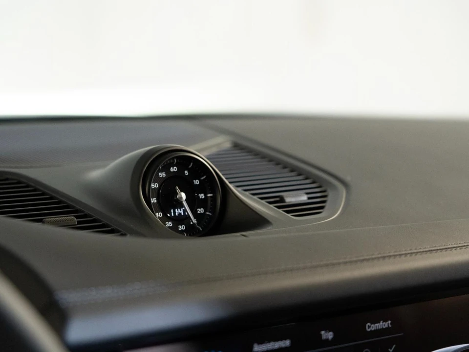 2026 Porsche 9Y0/9Y3 Cayenne - Image 20 of 30
