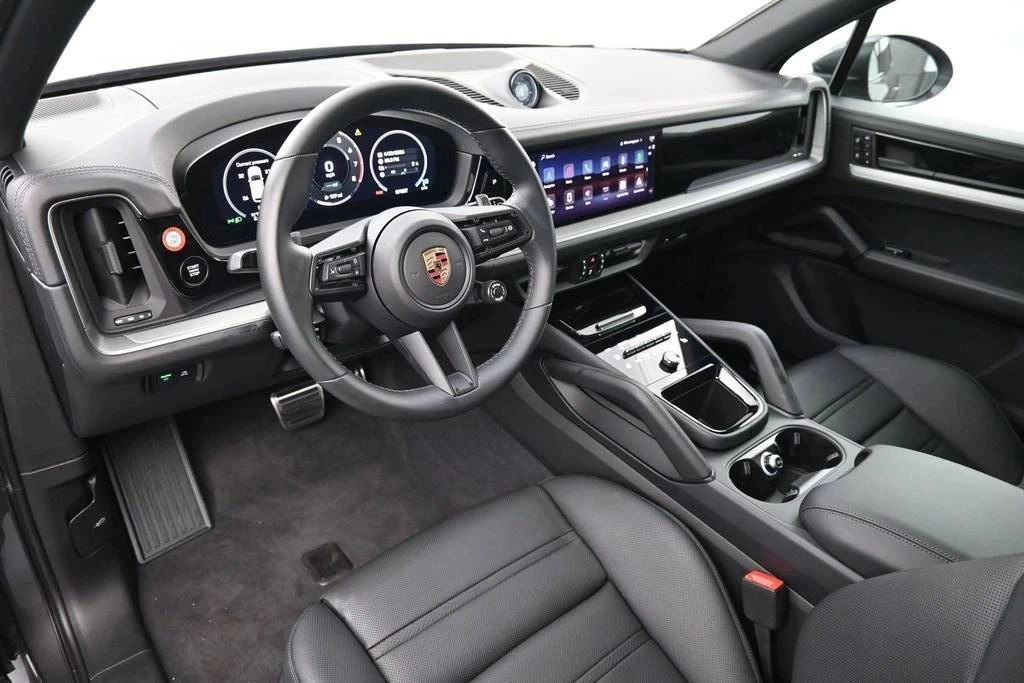 2026 Porsche 9Y0/9Y3 Cayenne - Image 4 of 5