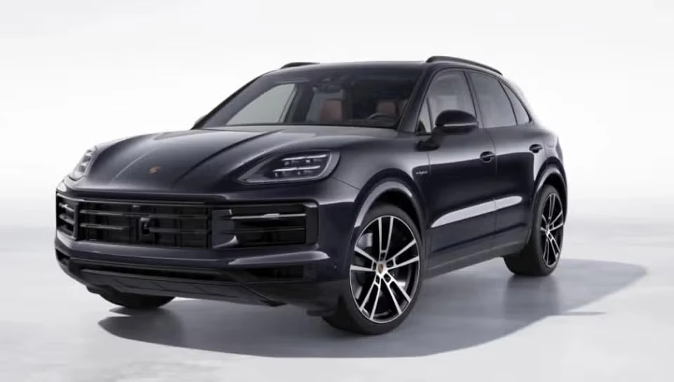 2026 Porsche 9Y0/9Y3 Cayenne - Image 3 of 31