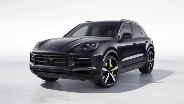 2026 Porsche 9Y0/9Y3 Cayenne - Image 2 of 30