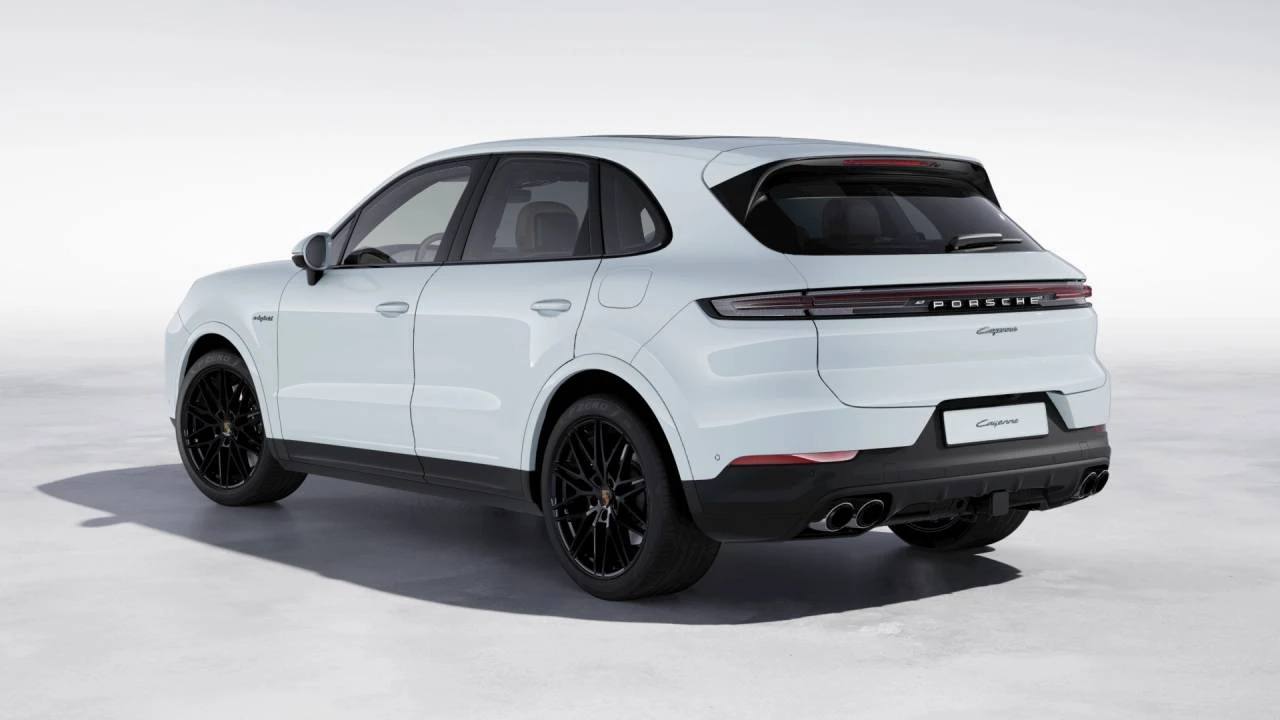 2026 Porsche 9Y0/9Y3 Cayenne - Image 3 of 10