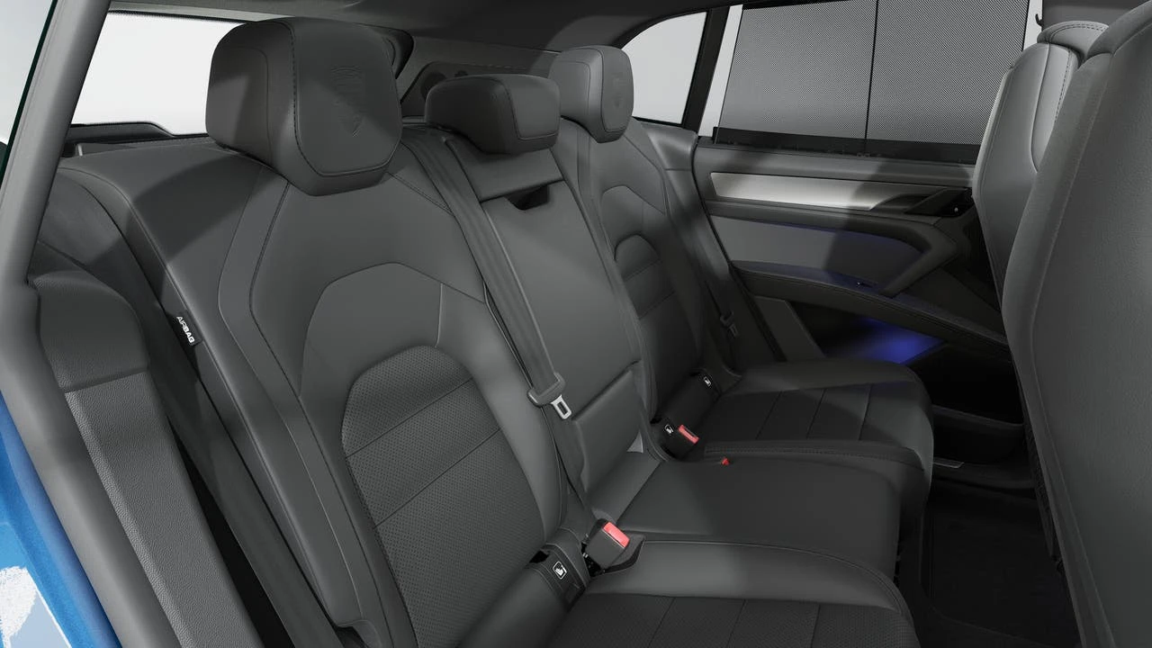 2026 Porsche 9Y0/9Y3 Cayenne - Image 13 of 14