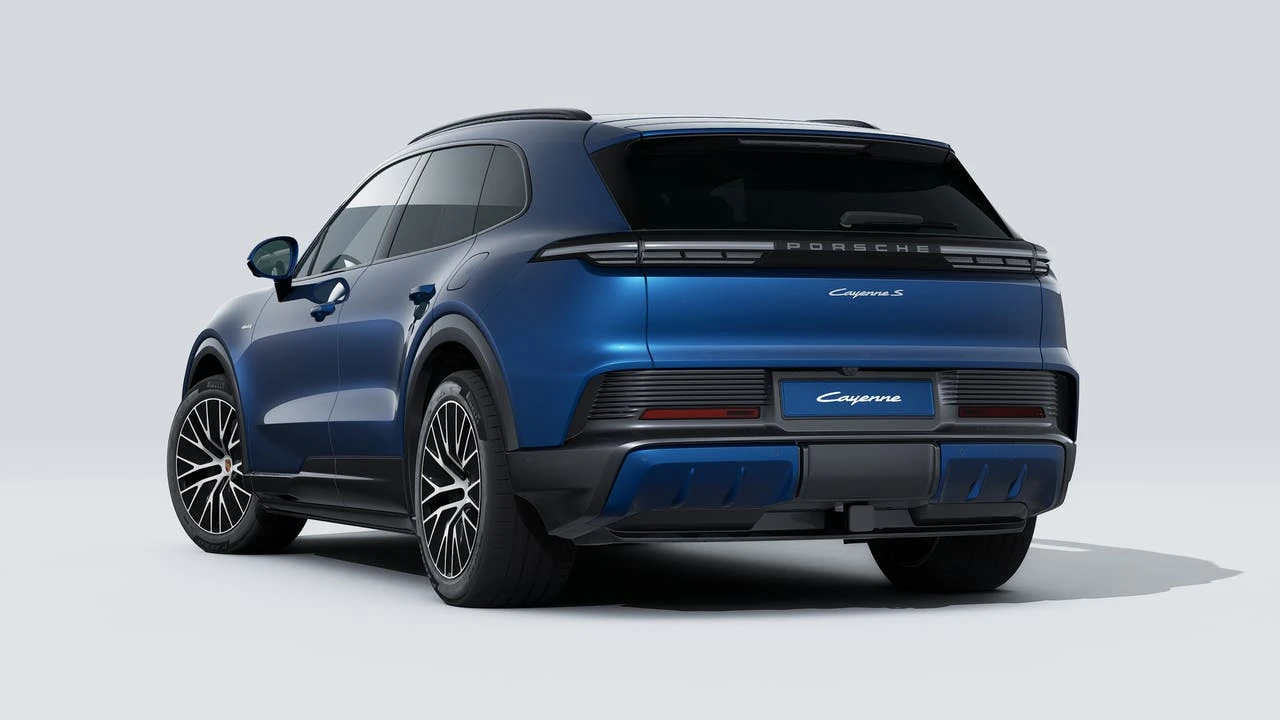2026 Porsche 9Y0/9Y3 Cayenne - Image 3 of 14