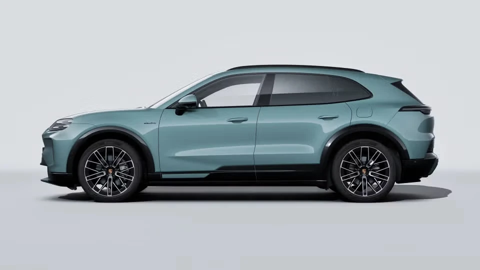 2026 Porsche 9Y0/9Y3 Cayenne - Image 11 of 31