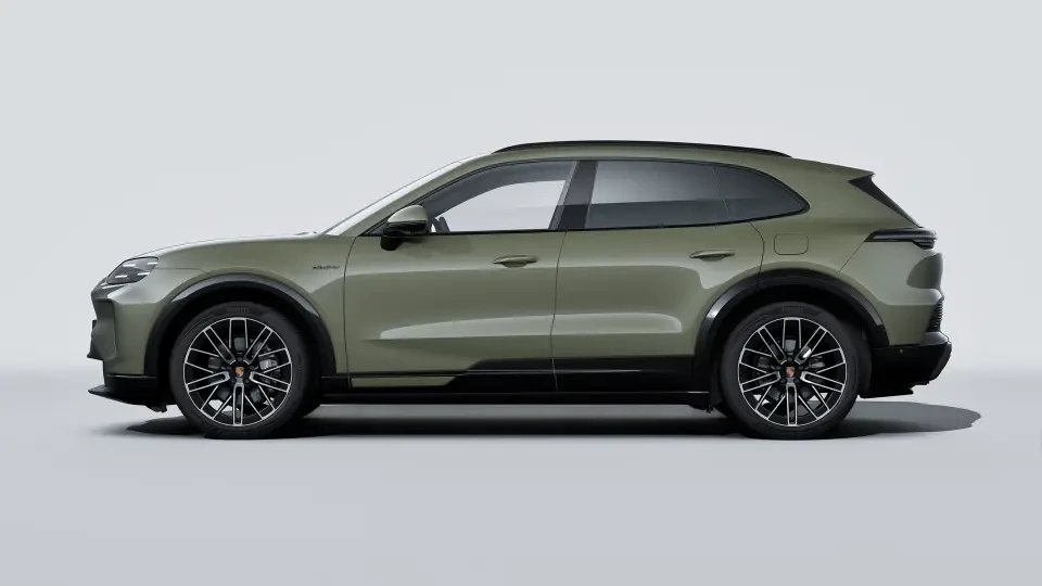 2026 Porsche 9Y0/9Y3 Cayenne - Image 15 of 31