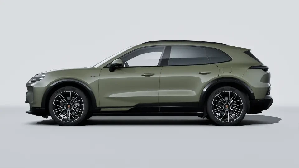 2026 Porsche 9Y0/9Y3 Cayenne - Image 15 of 31