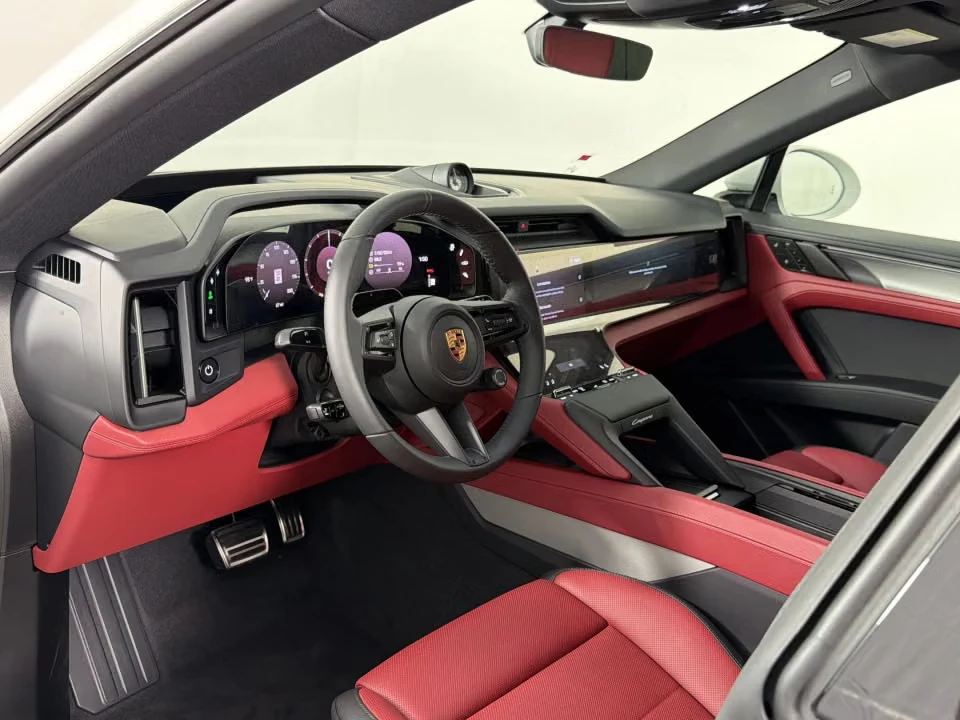 2026 Porsche 9Y0/9Y3 Cayenne - Image 27 of 31