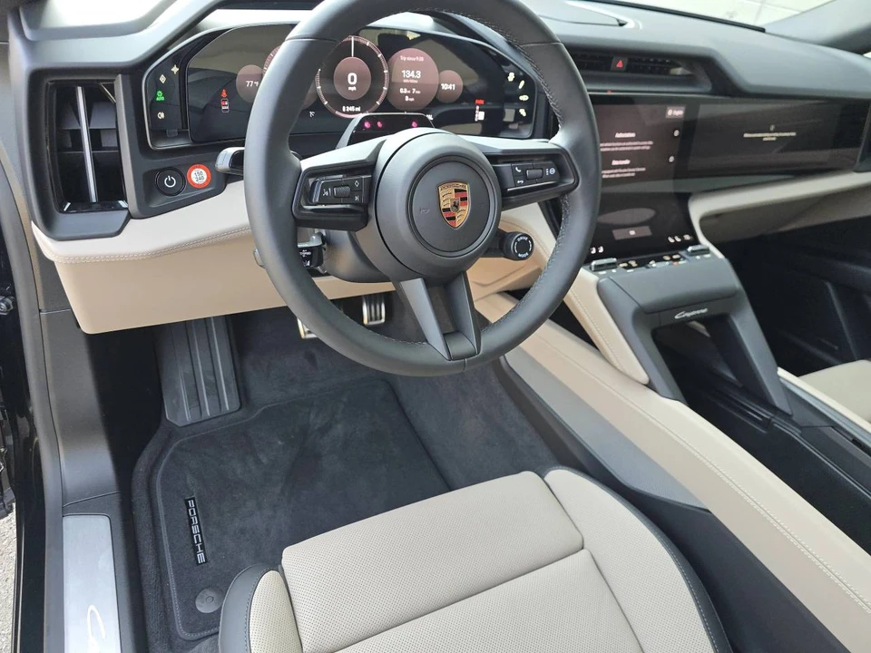 2026 Porsche Cayenne - Image 4 of 4