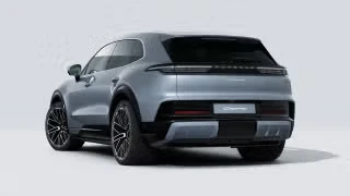 2026 Porsche 9Y0/9Y3 Cayenne - Image 17 of 31