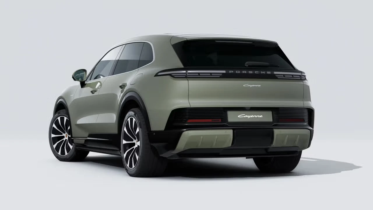 2026 Porsche 9Y0/9Y3 Cayenne - Image 20 of 31