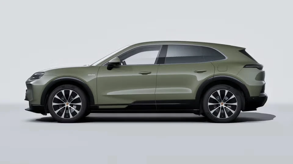 2026 Porsche 9Y0/9Y3 Cayenne - Image 11 of 31