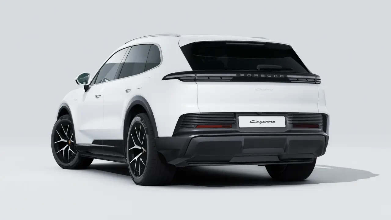 2026 Porsche 9Y0/9Y3 Cayenne - Image 24 of 31