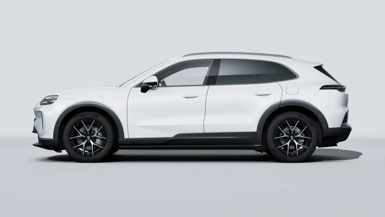 2026 Porsche 9Y0/9Y3 Cayenne - Image 16 of 31