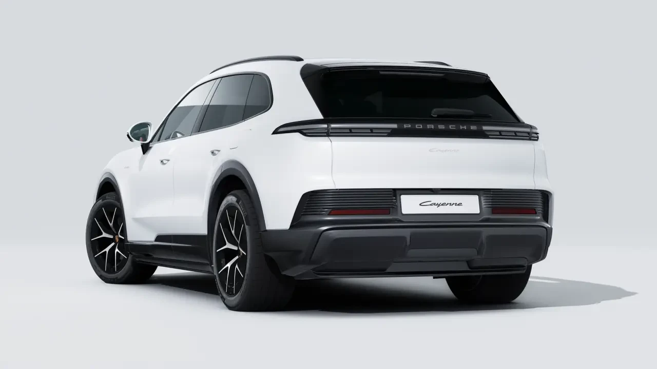2026 Porsche 9Y0/9Y3 Cayenne - Image 24 of 31