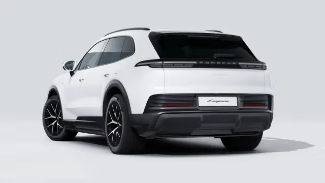 2026 Porsche 9Y0/9Y3 Cayenne - Image 18 of 31