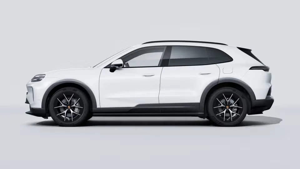 2026 Porsche 9Y0/9Y3 Cayenne - Image 11 of 31
