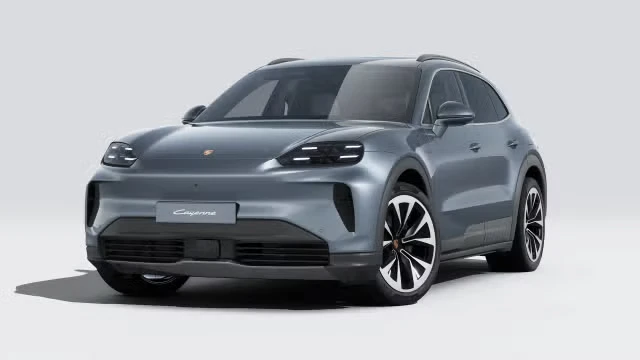 2026 Porsche 9Y0/9Y3 Cayenne - Image 2 of 31