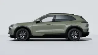 2026 Porsche 9Y0/9Y3 Cayenne - Image 13 of 31