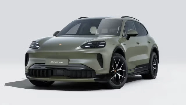 2026 Porsche 9Y0/9Y3 Cayenne - Image 2 of 31