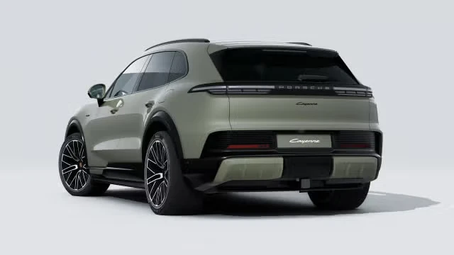2026 Porsche 9Y0/9Y3 Cayenne - Image 18 of 31