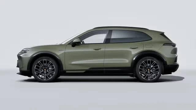2026 Porsche 9Y0/9Y3 Cayenne - Image 10 of 31