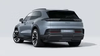2026 Porsche 9Y0/9Y3 Cayenne - Image 17 of 31