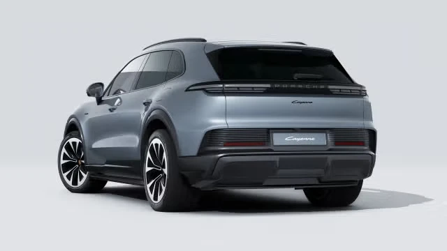 2026 Porsche 9Y0/9Y3 Cayenne - Image 18 of 31