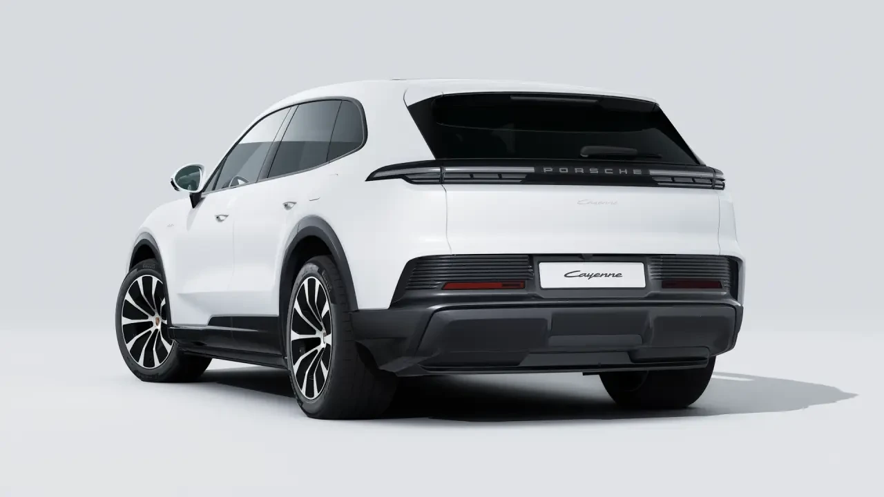 2026 Porsche 9Y0/9Y3 Cayenne - Image 24 of 31