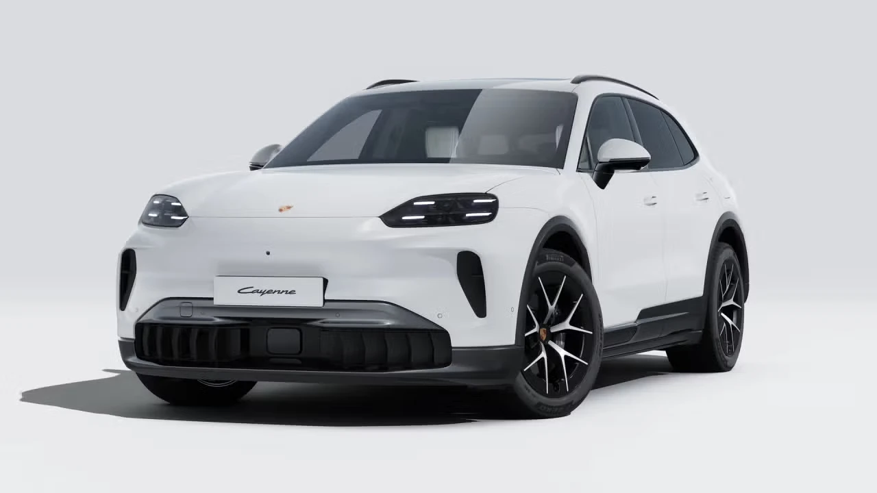 2026 Porsche 9Y0/9Y3 Cayenne - Image 4 of 31
