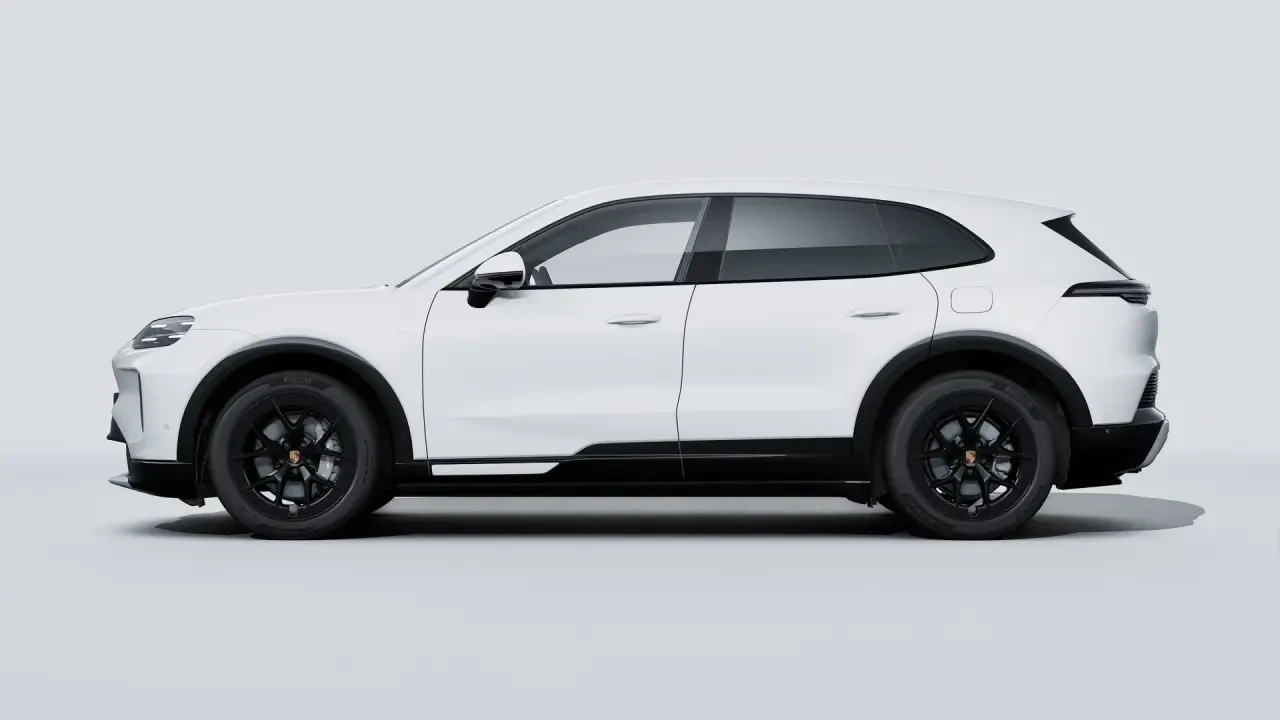2026 Porsche 9Y0/9Y3 Cayenne - Image 16 of 30