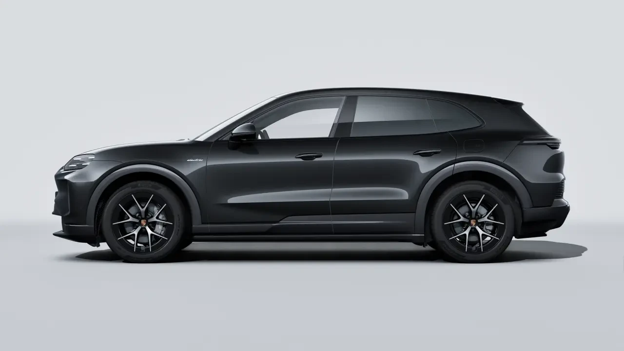 2026 Porsche 9Y0/9Y3 Cayenne - Image 16 of 31