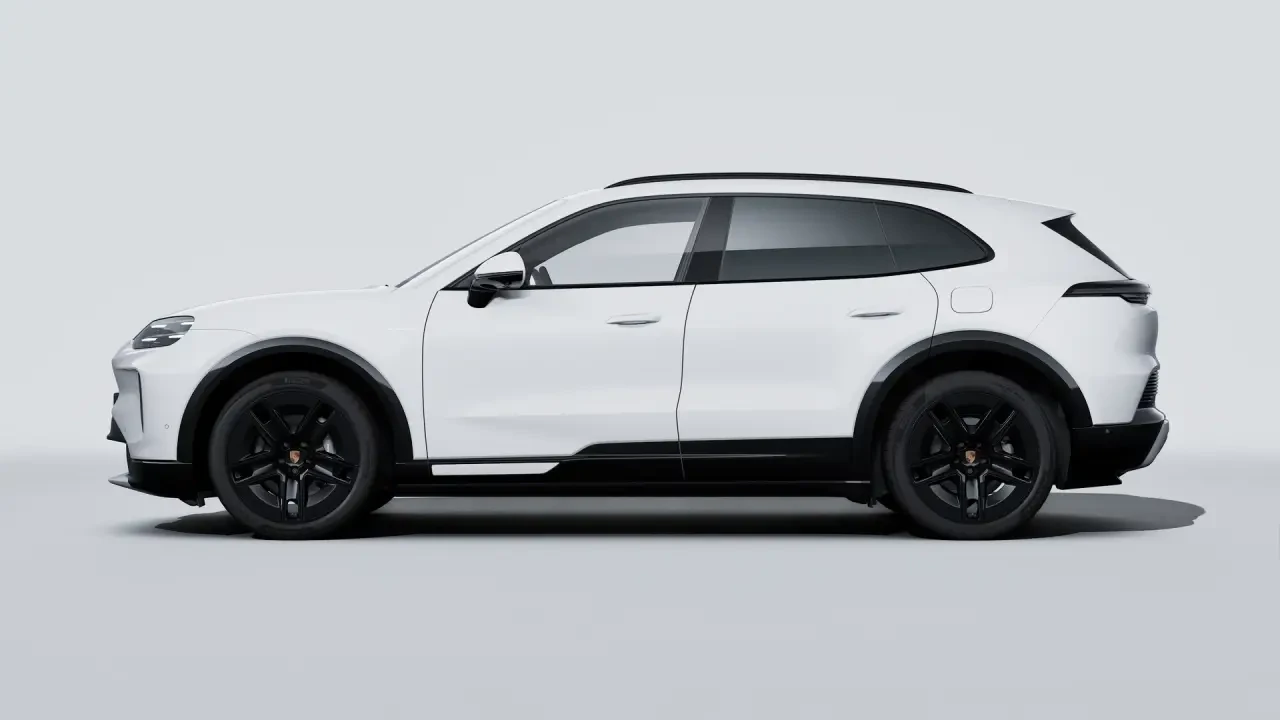 2026 Porsche 9Y0/9Y3 Cayenne - Image 16 of 31