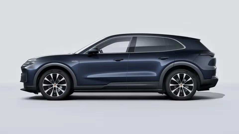 2026 Porsche 9Y0/9Y3 Cayenne - Image 11 of 31