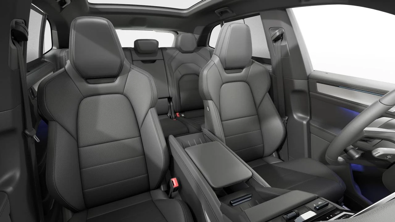 2026 Porsche 9Y0/9Y3 Cayenne - Image 12 of 14