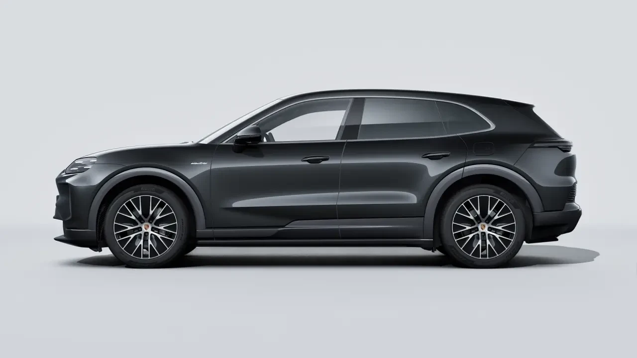 2026 Porsche 9Y0/9Y3 Cayenne - Image 16 of 31