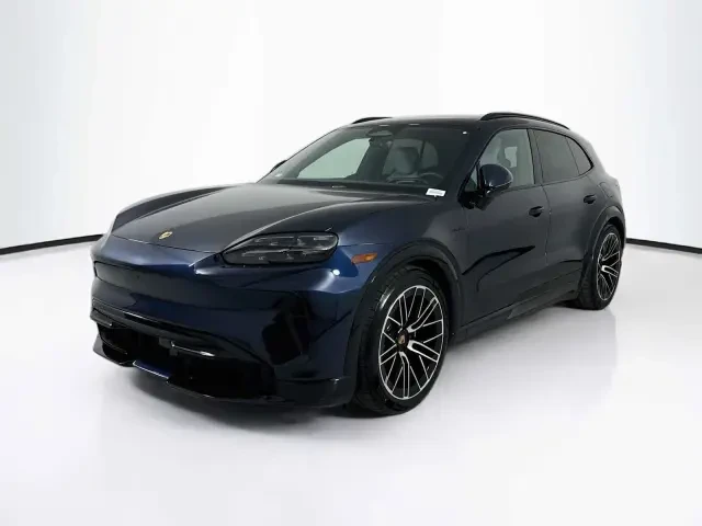 2026 Porsche 9Y0/9Y3 Cayenne - Image 6 of 31