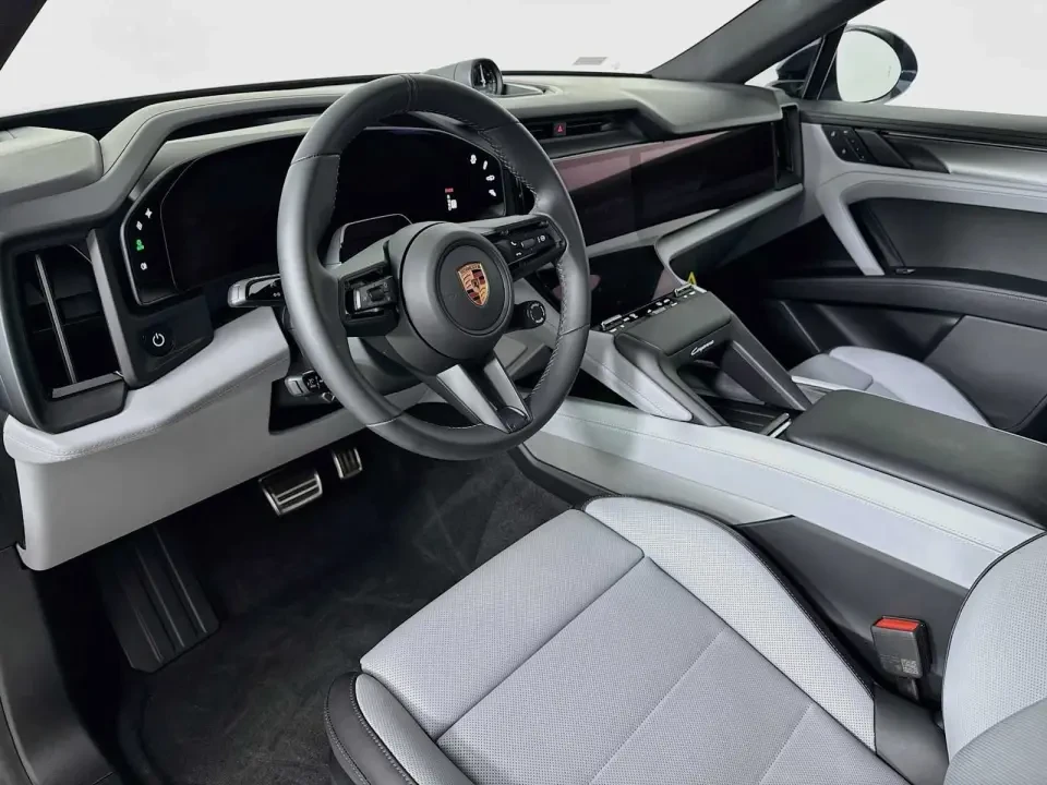 2026 Porsche 9Y0/9Y3 Cayenne - Image 31 of 31