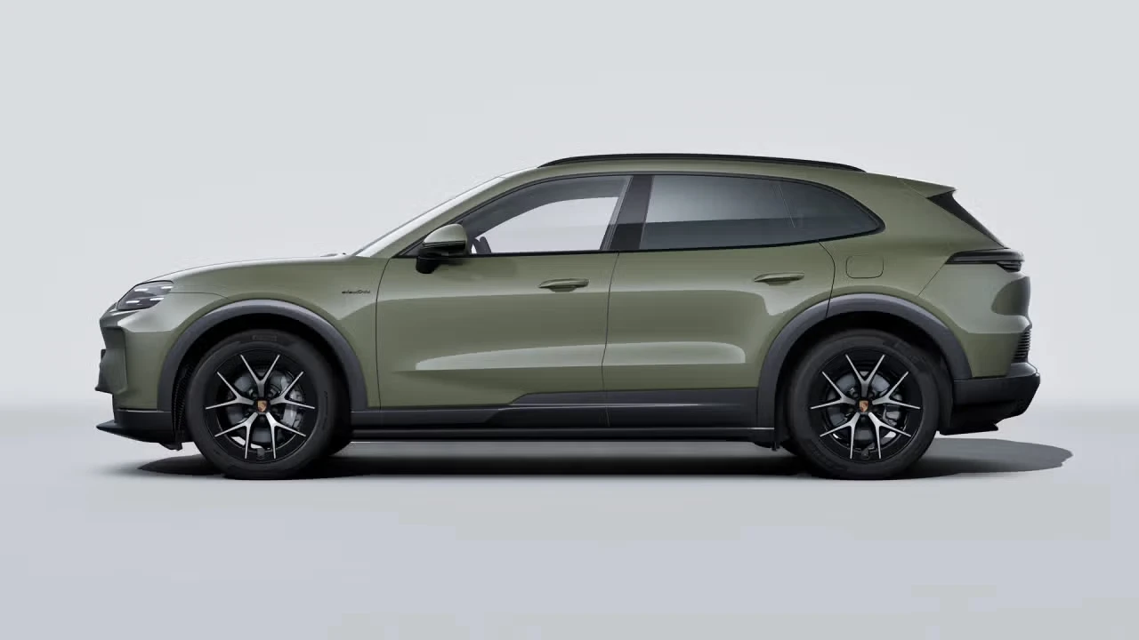 2026 Porsche 9Y0/9Y3 Cayenne - Image 12 of 31