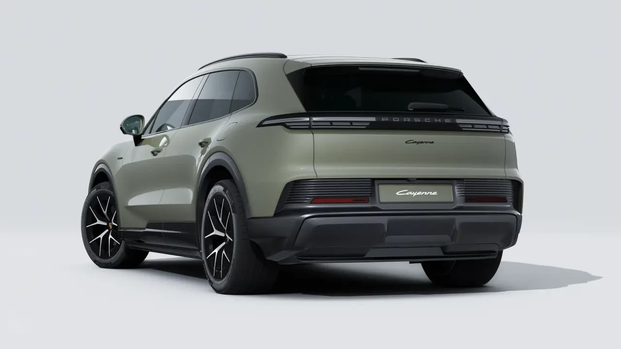 2026 Porsche 9Y0/9Y3 Cayenne - Image 24 of 31