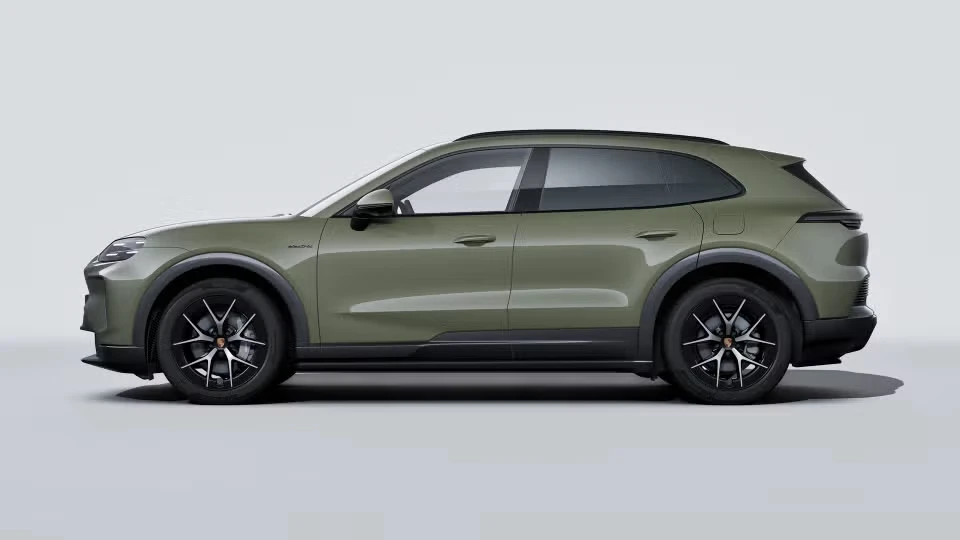2026 Porsche 9Y0/9Y3 Cayenne - Image 11 of 31