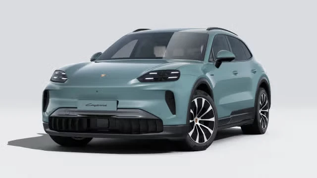 2026 Porsche 9Y0/9Y3 Cayenne - Image 2 of 31