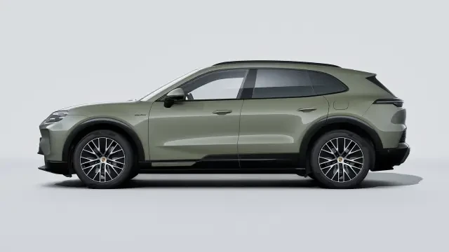 2026 Porsche 9Y0/9Y3 Cayenne - Image 14 of 31