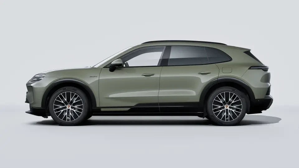 2026 Porsche 9Y0/9Y3 Cayenne - Image 15 of 31