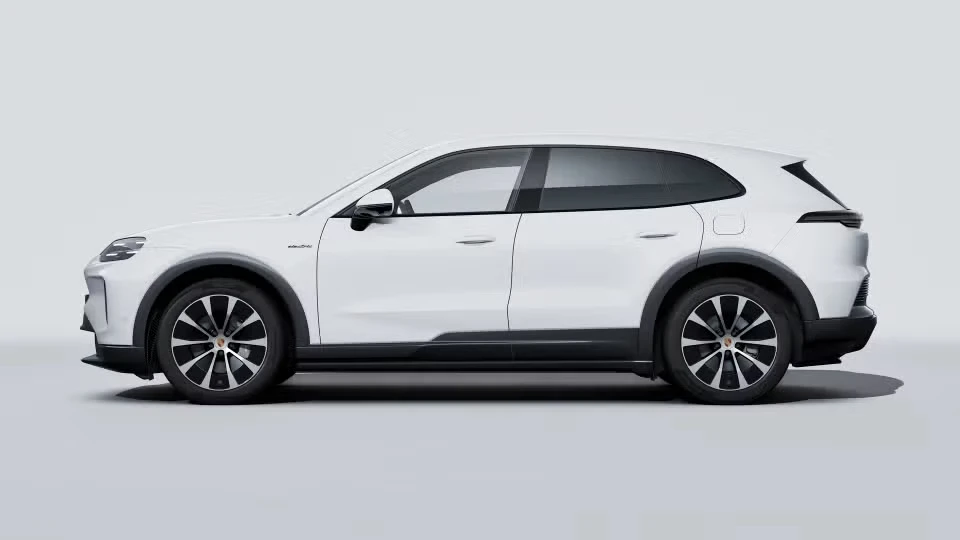 2026 Porsche 9Y0/9Y3 Cayenne - Image 11 of 31