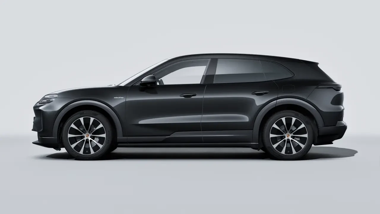 2026 Porsche 9Y0/9Y3 Cayenne - Image 16 of 31