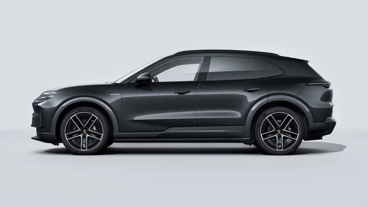 2026 Porsche 9Y0/9Y3 Cayenne - Image 12 of 30