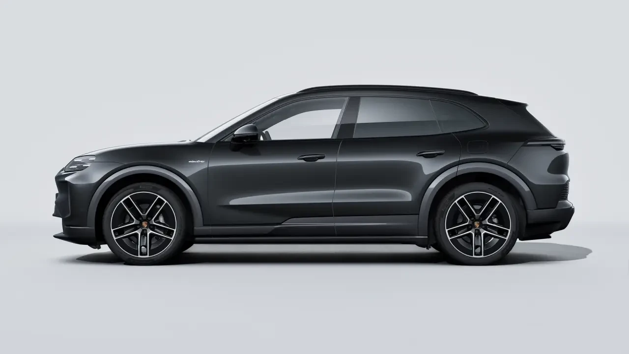 2026 Porsche 9Y0/9Y3 Cayenne - Image 16 of 30